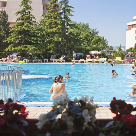 Отель Amfora 3*